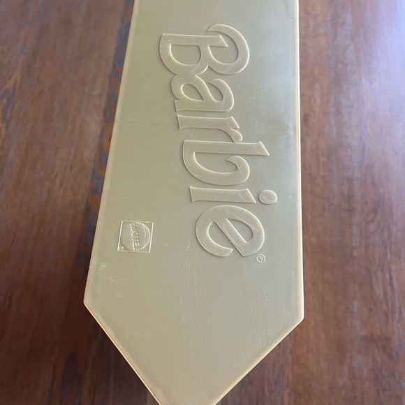 NIB Barbie Happy Holidays Special Edition Doll 1996 - Picture 6 of 8